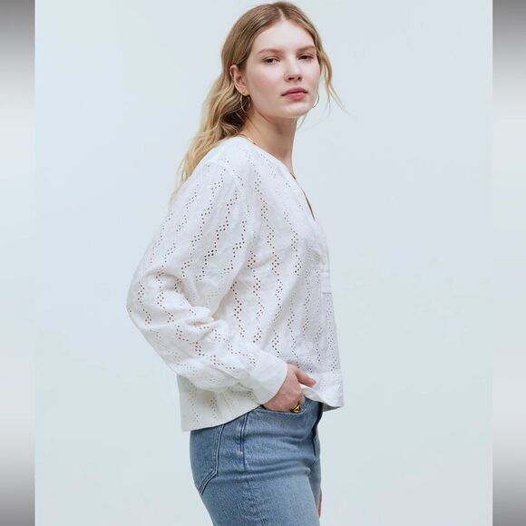 NWT Madewell Long-Sleeve Popover Top in Eyelet - Picture 3 of 7
